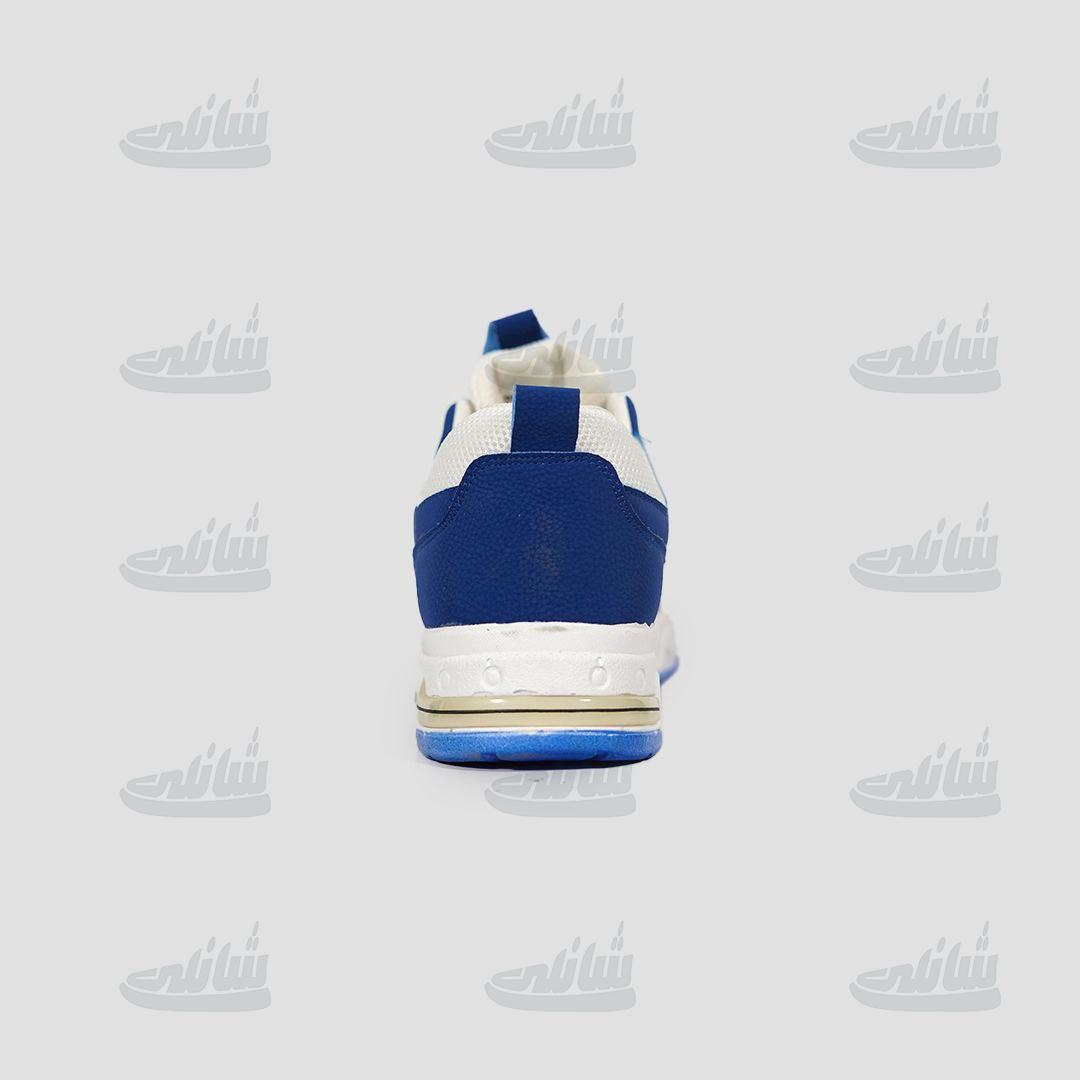 photo_6051112950581806847_y