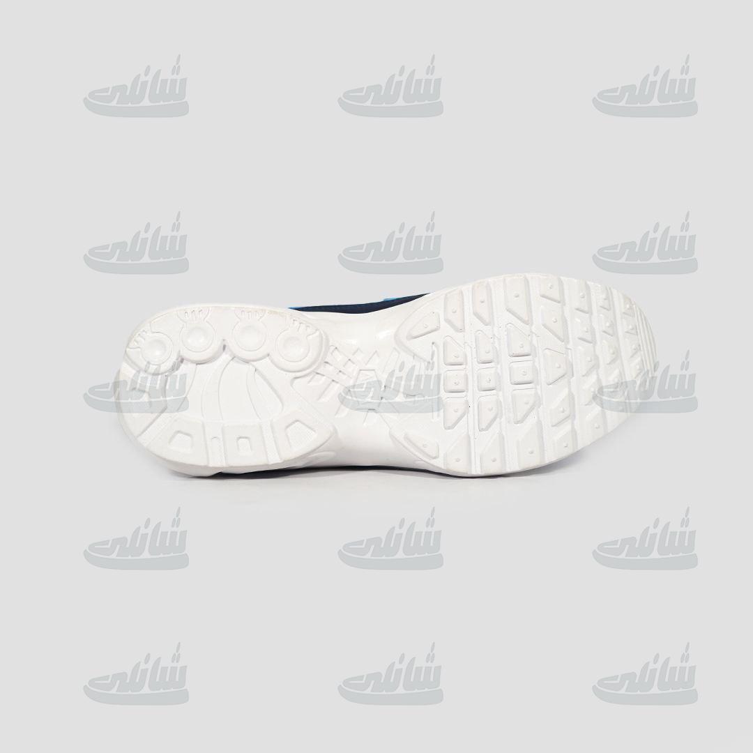 photo_6051112950581806852_y