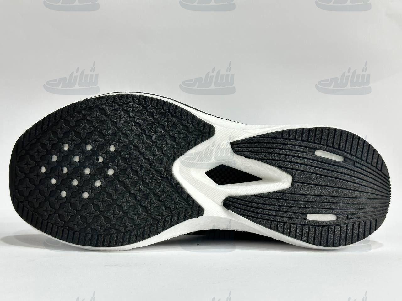 photo_5886595692892376207_y