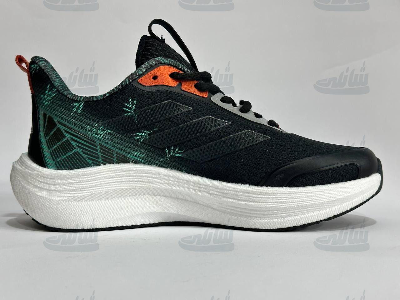 photo_5886595692892376223_y