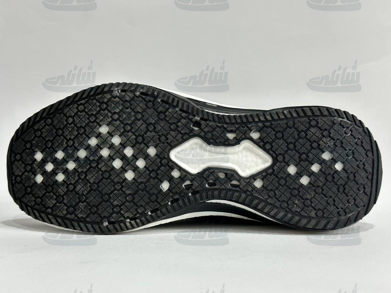 photo_5886595692892376236_y