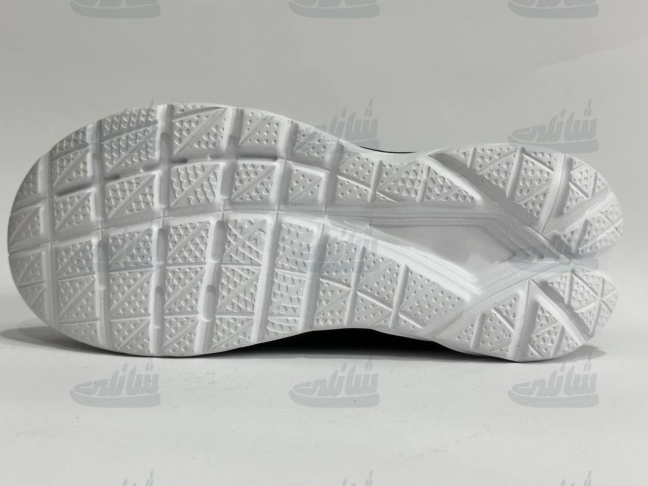 photo_5886595692892376304_y