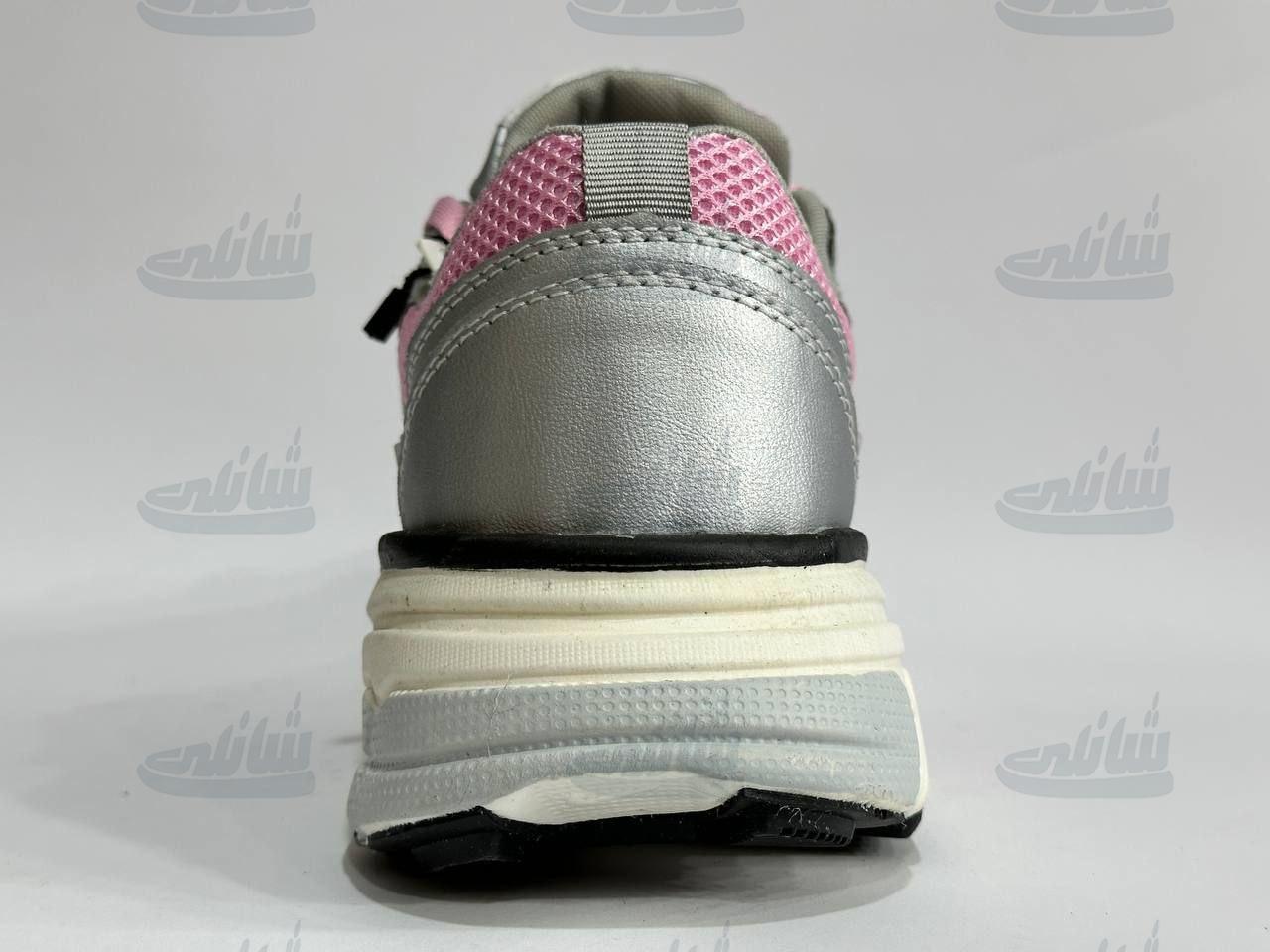 photo_5886595692892376314_y