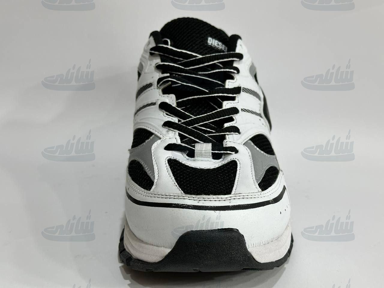 photo_5886595692892376370_y