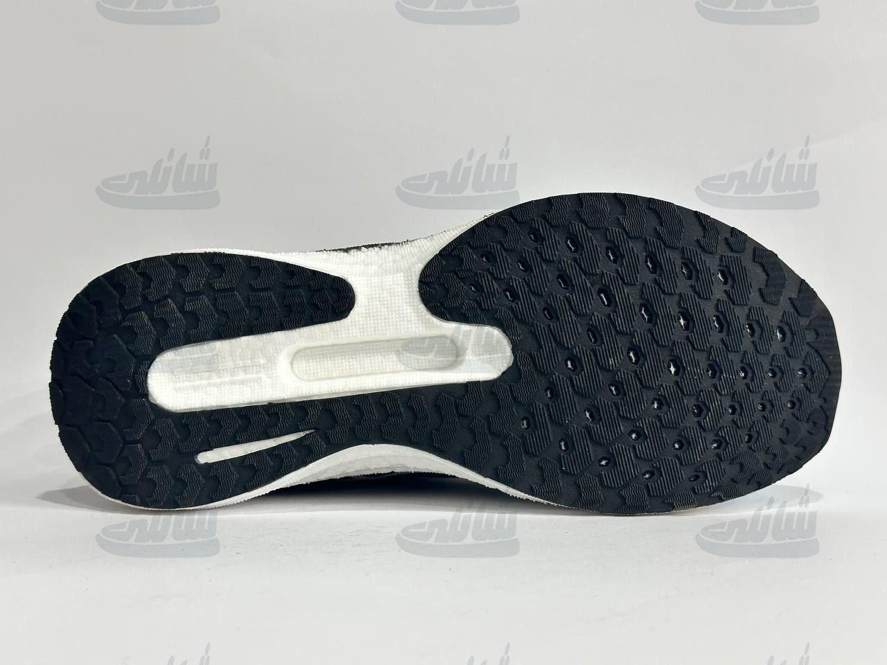 photo_5888847492706060153_y