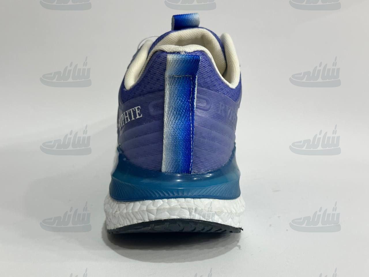 photo_5888847492706060175_y