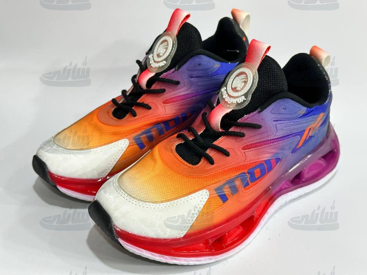 photo_5888847492706060241_y