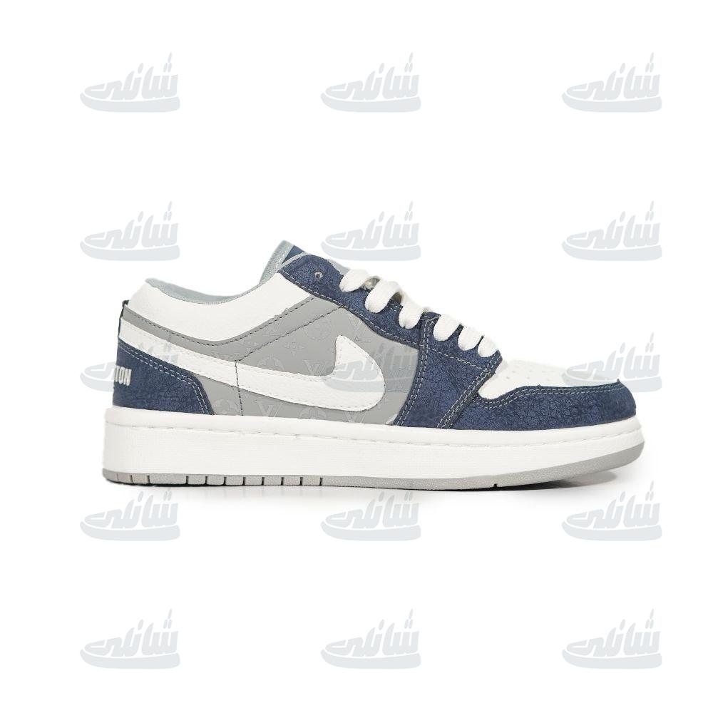 photo_5893115783960184697_y