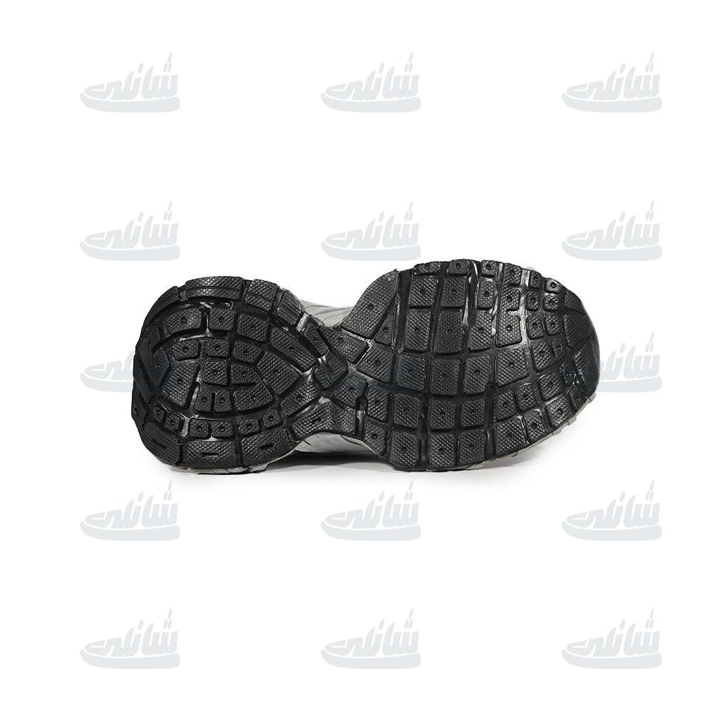 photo_5893115783960184717_y