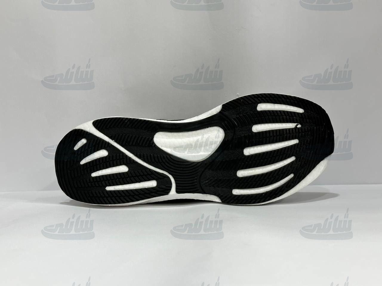 photo_5927243452360279866_y