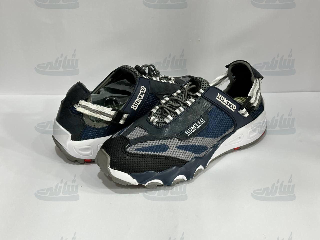 photo_5927243452360279884_y